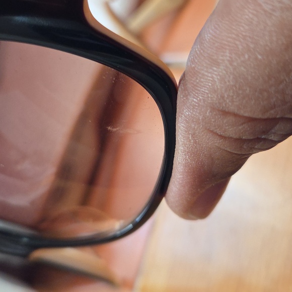 Coach Black and Brown Sunglasses - Picture 7 of 8